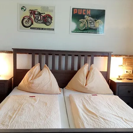 Mini-hôtel Zur Haltestelle 3*