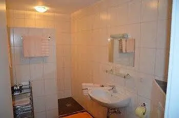 Zur Haltestelle Inn Lasberg