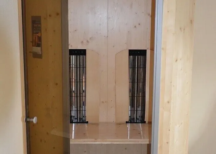 Inn Zur Haltestelle 3*