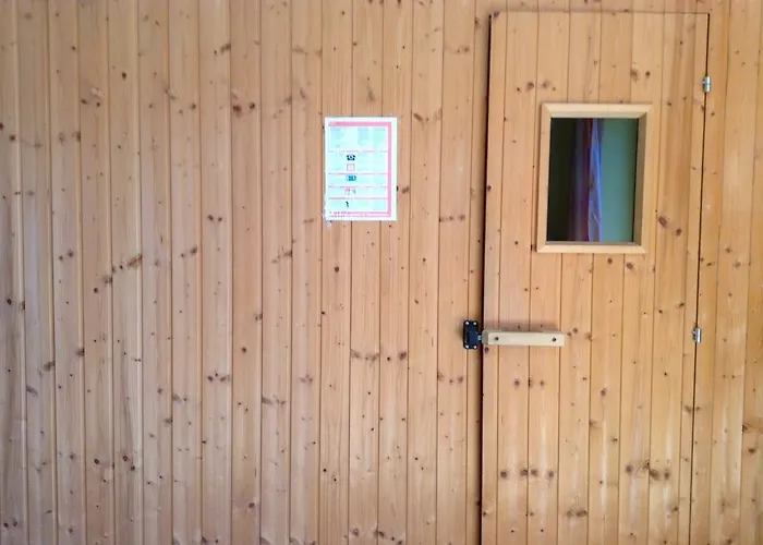 Zur Haltestelle Inn 3*