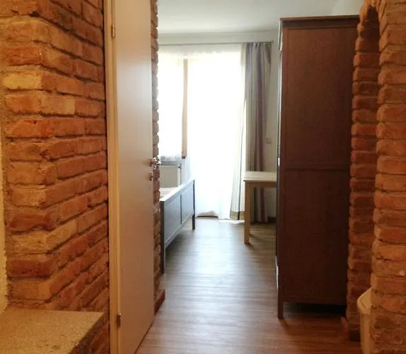 Zur Haltestelle 3* Lasberg