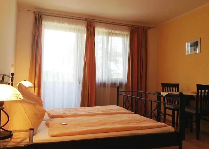 Inn Zur Haltestelle 3*